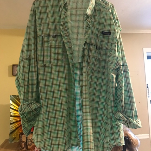 Men’s Columbia Shirts - Picture 2 of 2